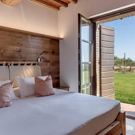 Farm stay Terra Antica - Resort, Winery &