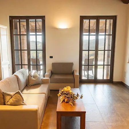 Farm stay Terra Antica - Resort, Winery & Montepulciano