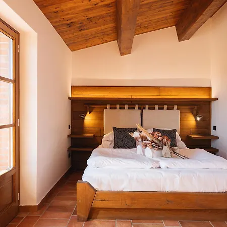 Terra Antica - Resort, Winery & Farm stay